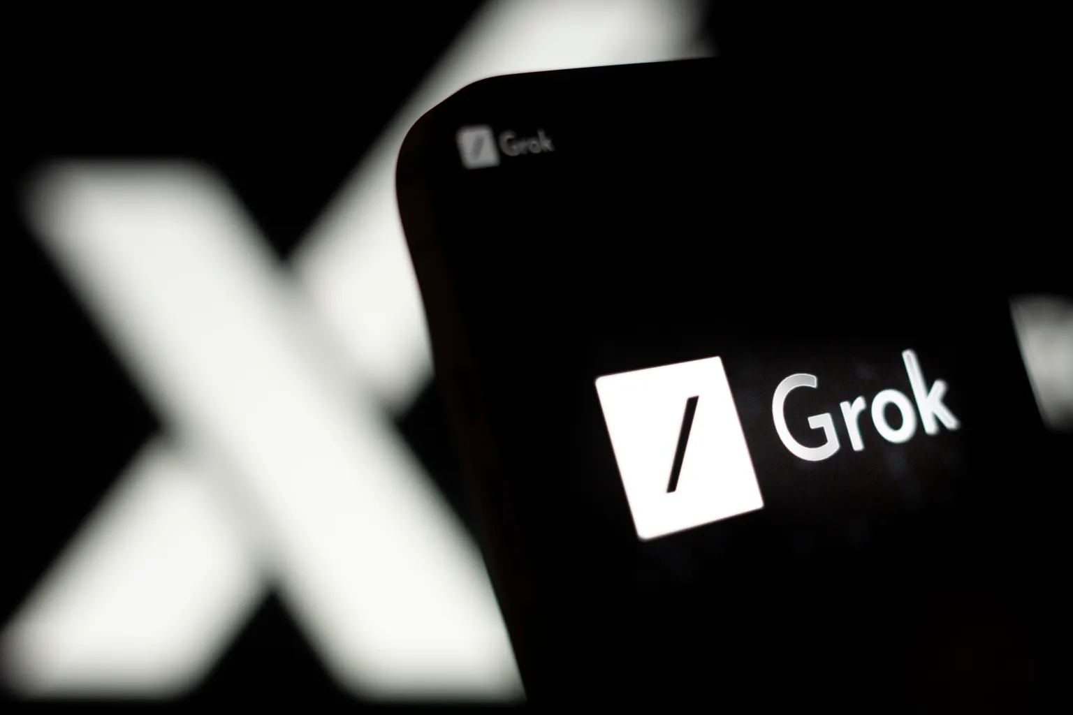 Grok's Hate Speech Meltdown Exposes AI's Hidden Bias Crisis